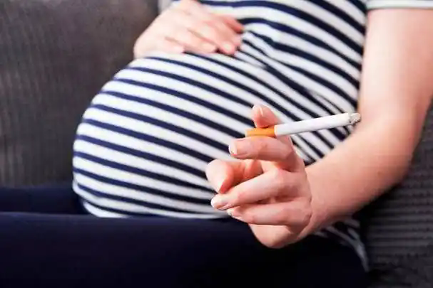 吸烟与女性不孕有关系吗？