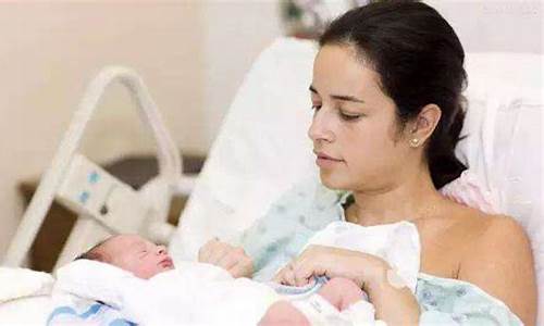 自然分娩和剖腹产有何不同?