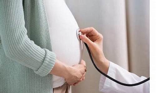 孕妇分娩时需要经历的痛苦程度如何?