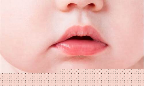 婴儿的嘴巴应该如何护理？