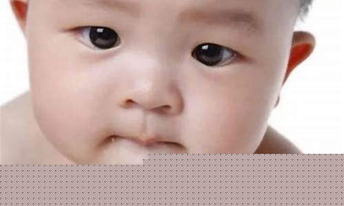 婴儿流口水是否正常？